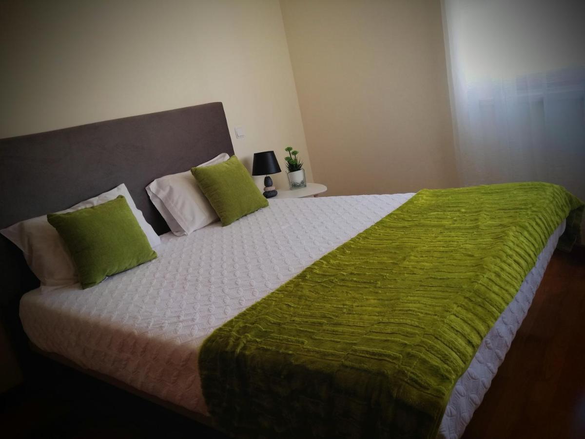 Casa Avo Rosa Apartment Nazare Bagian luar foto